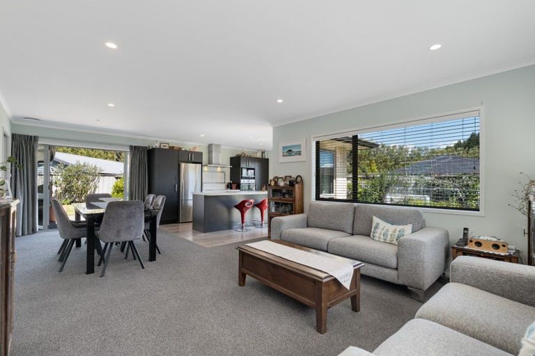 Photo of property in 22 Conniston Way, Pyes Pa, Tauranga, 3112