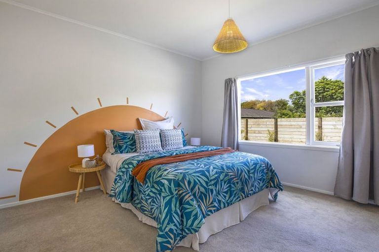 Photo of property in 18 Rimu Road, Raumati Beach, Paraparaumu, 5032