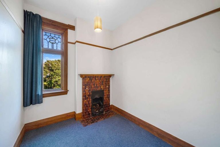 Photo of property in 35 Wharfe Street, South Hill, Oamaru, 9400
