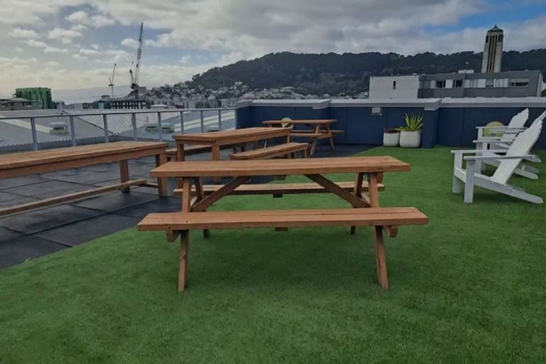 Photo of property in Urbane Apartments, 21/29 Webb Street, Mount Cook, Wellington, 6011