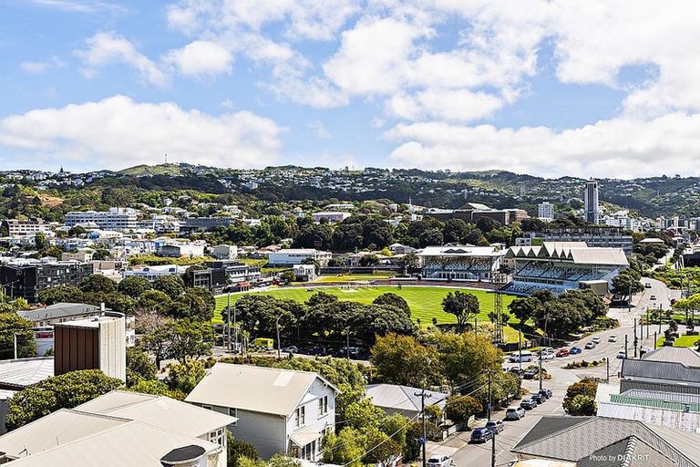 Photo of property in Melksham Towers, 701/131 Brougham Street, Mount Victoria, Wellington, 6011