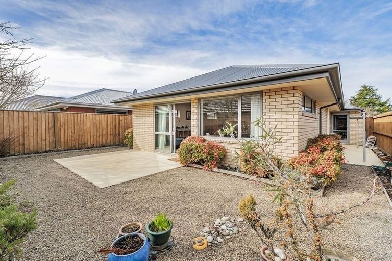 Photo of property in 16 Venerable Terrace, Yaldhurst, Christchurch, 8042