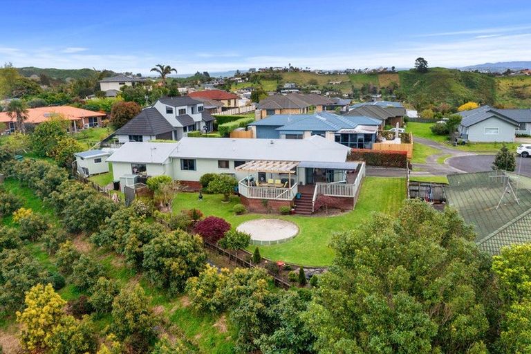 Photo of property in 26 Highcroft Place, Welcome Bay, Tauranga, 3112