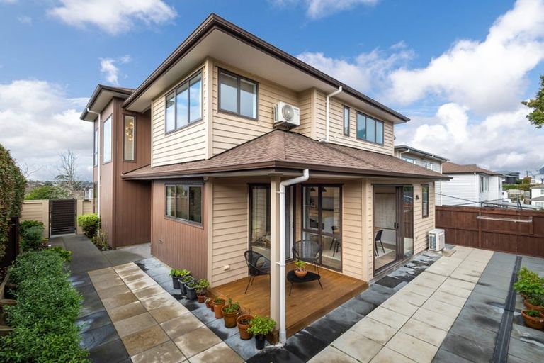 Photo of property in 71 Francis Street, Hauraki, Auckland, 0622