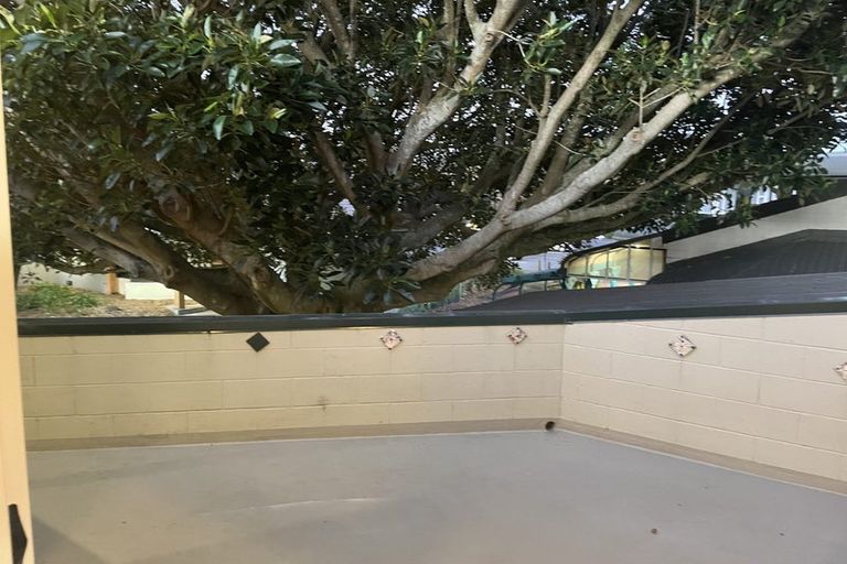 Photo of property in 2/193 Jackson Street, Petone, Lower Hutt, 5012