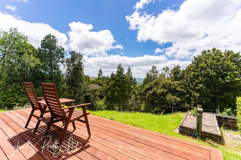 Photo of property in 16 Nikau Lane, Maungaturoto, 0520