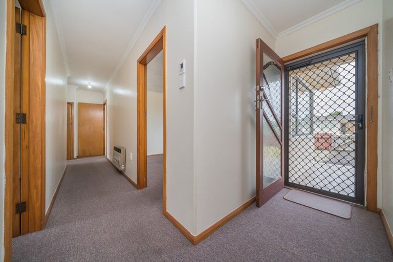 Photo of property in 1 Austin Place, Awapuni, Palmerston North, 4412