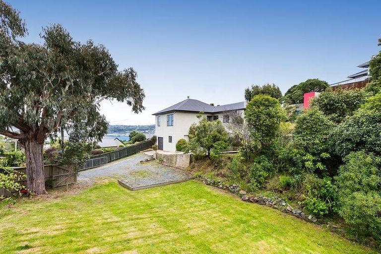 Photo of property in 41 Shandon Road, Vauxhall, Dunedin, 9013