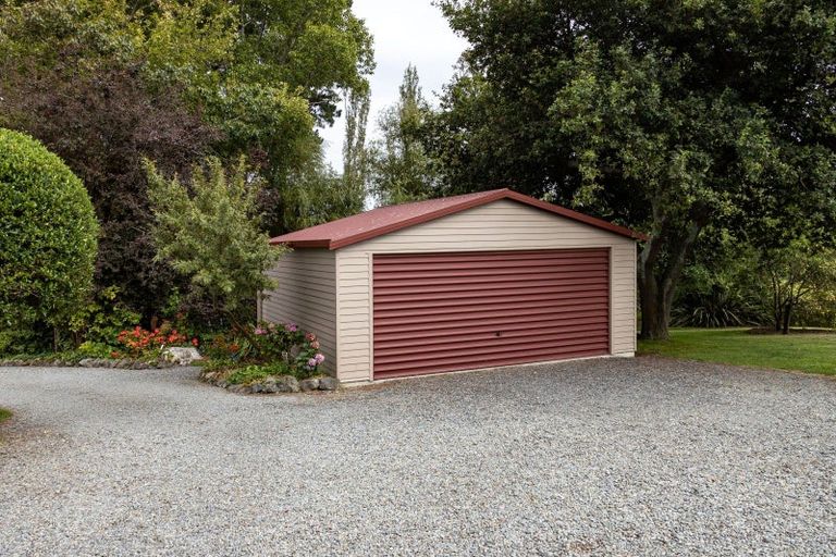 Photo of property in 182 Spur Road, Hadlow, Timaru, 7975