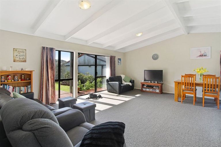 Photo of property in 39 Stevenson Road, Clarks Beach, 2122