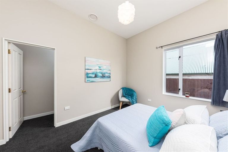 Photo of property in 1/15 Sullivan Avenue, Woolston, Christchurch, 8023