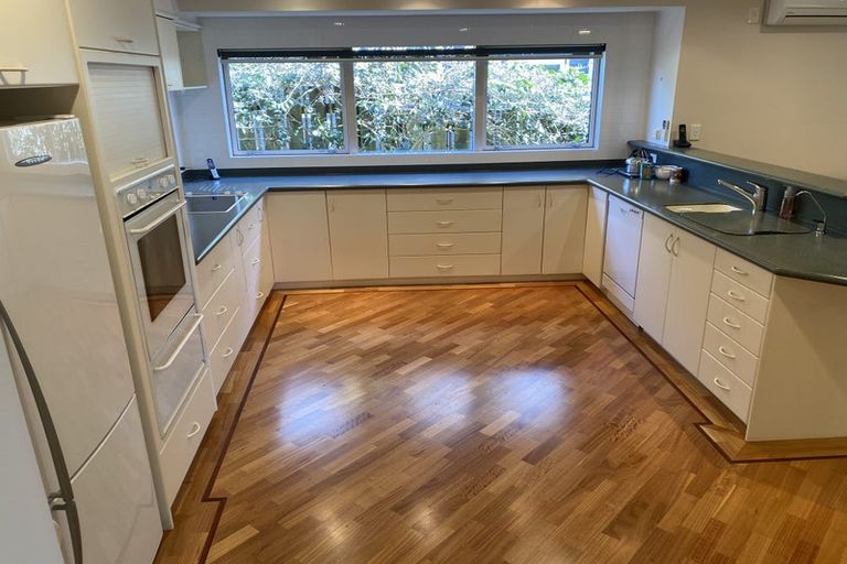 Photo of property in 6 Margaret Place, Arkles Bay, Whangaparaoa, 0932