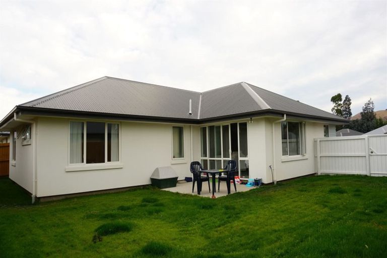 Photo of property in 7 Saint Adela Place, Woolston, Christchurch, 8062