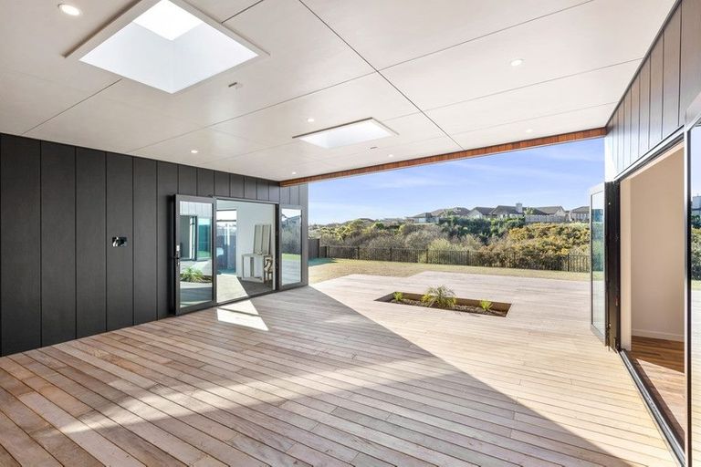 Photo of property in 127 Te Huia Drive, Flagstaff, Hamilton, 3210