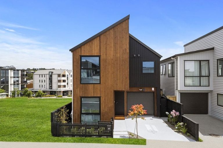 Photo of property in 10 Kiokio Street, Long Bay, Auckland, 0630