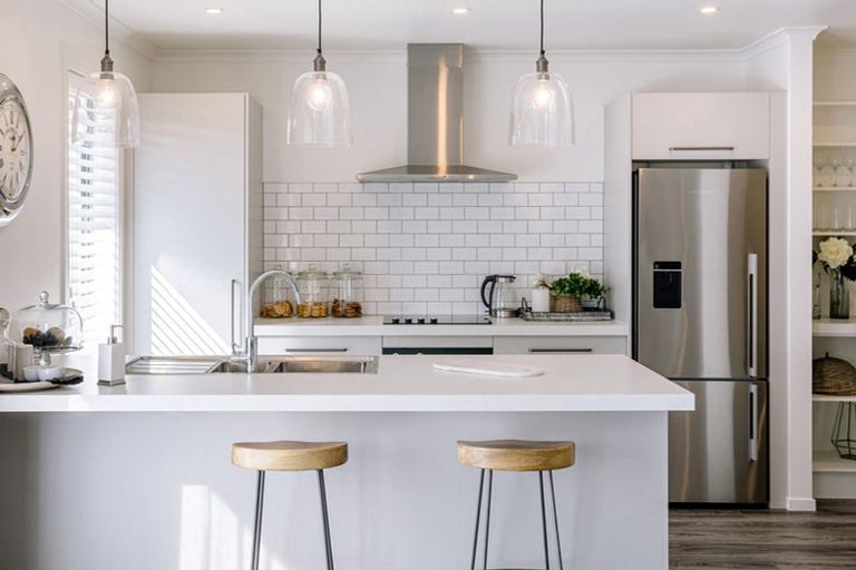 Photo of property in 14 Celia Street, Stratford, 4332