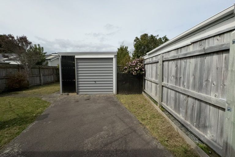 Photo of property in 2/122 William Street, Petone, Lower Hutt, 5012