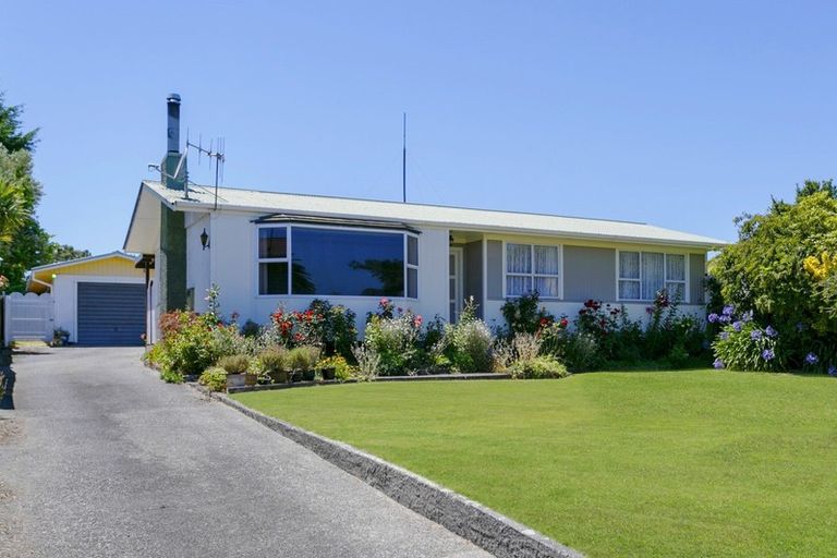 Photo of property in 70 Hinemoa Avenue, Taupo, 3330