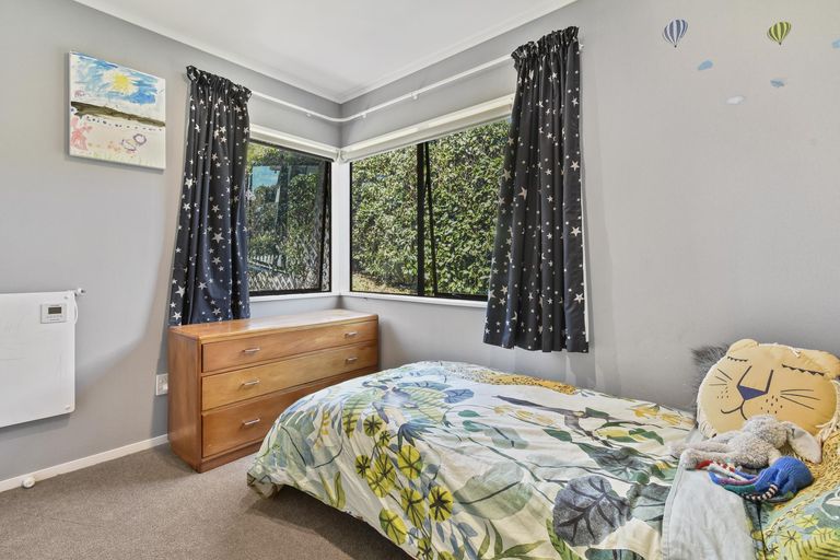 Photo of property in 34 Bluewater Place, Wattle Downs, Auckland, 2103