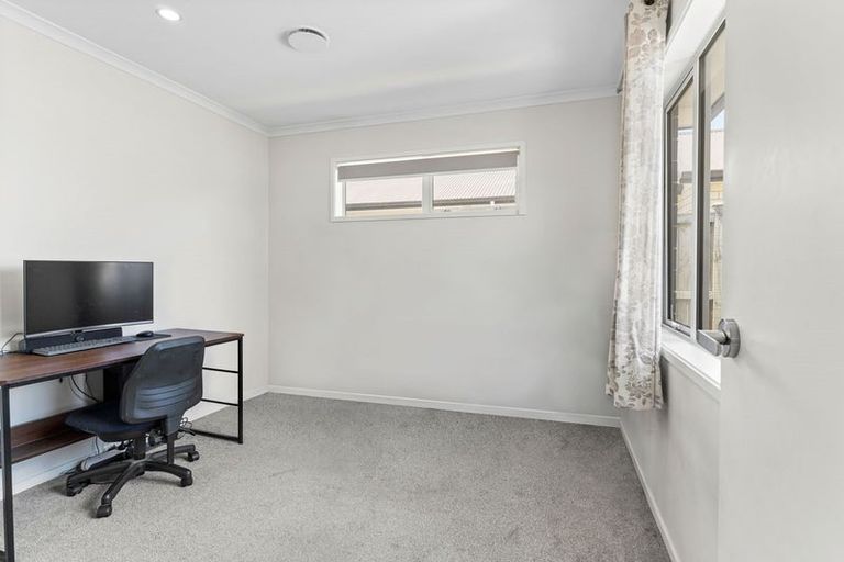 Photo of property in 28 Rainsford Road, Pukekohe, 2120