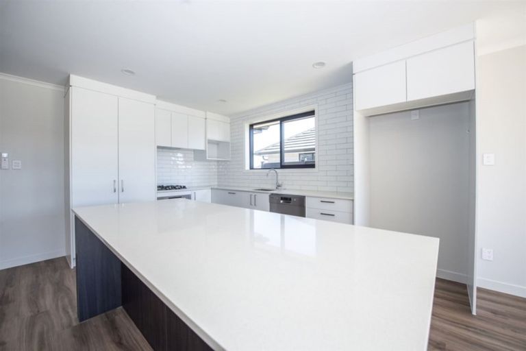 Photo of property in 11 Lewis Way, Cambridge, 3434