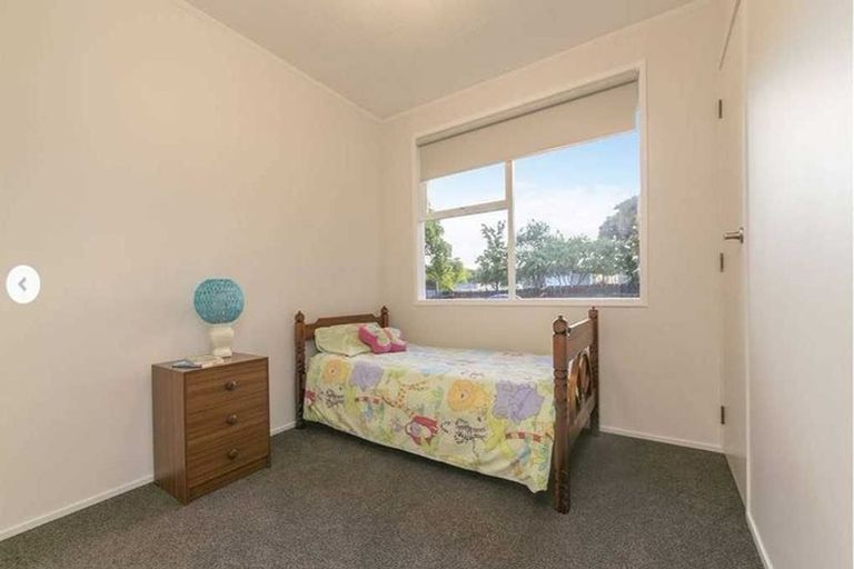 Photo of property in 28 Tabitha Crescent, Henderson, Auckland, 0612