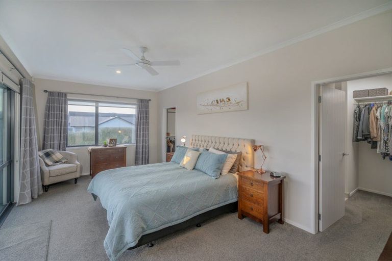 Photo of property in 3 Roseberry Place, Whitianga, 3510