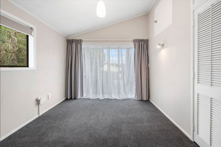 Photo of property in 66a Utuhina Road, Springfield, Rotorua, 3015
