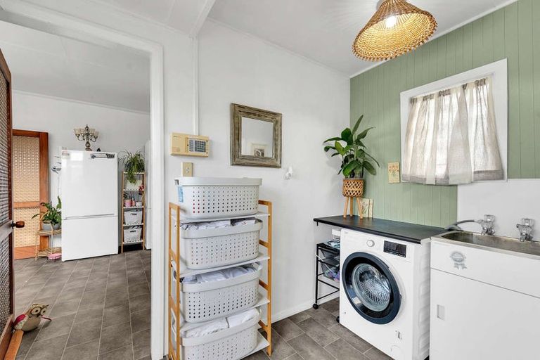 Photo of property in 16 Gloucester Street, Whanganui, 4500