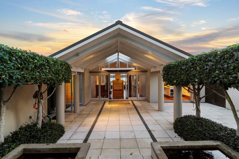 Photo of property in 7 Eric Price Avenue, Takapuna, Auckland, 0620