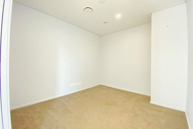 Photo of property in 412/3 Kaipiho Lane, Albany, Auckland, 0632