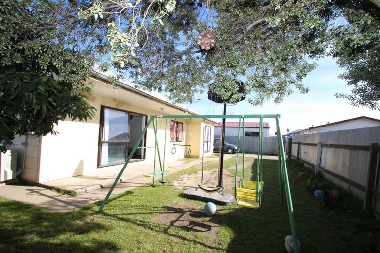 Photo of property in 5b Kilkee Terrace, Flaxmere, Hastings, 4120