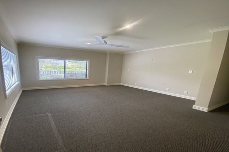 Photo of property in 2/39 Reeve Drive, Havelock North, 4130