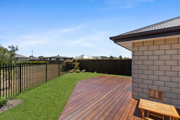 Photo of property in 5 Koreke Lane, Halswell, Christchurch, 8025