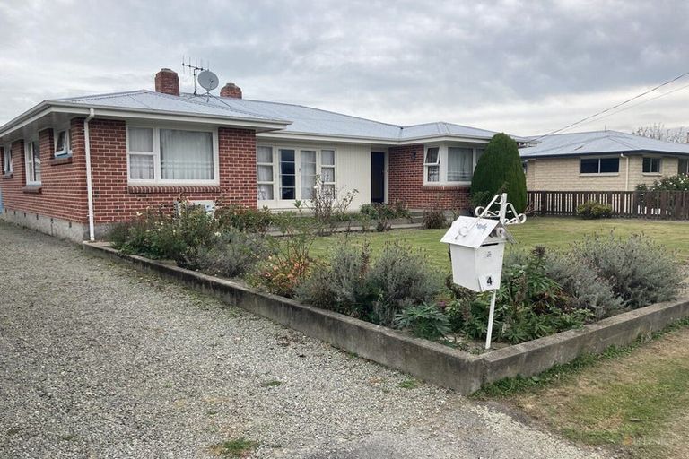 Photo of property in 4 Carlisle Street, Waimate, 7924