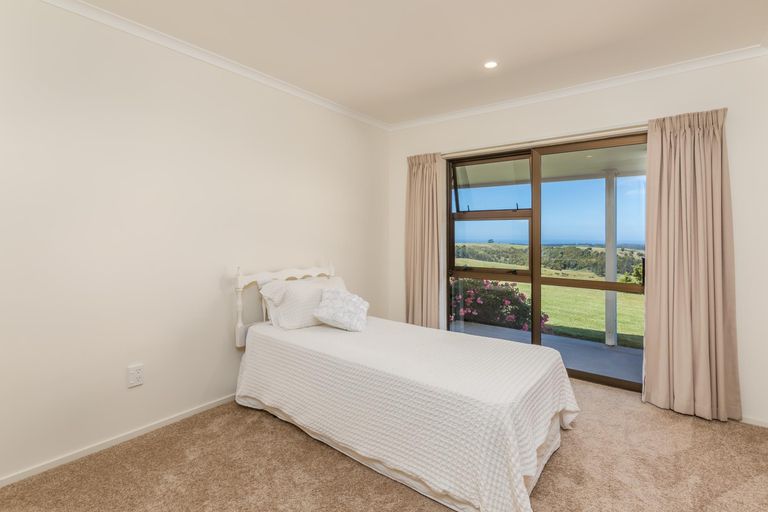 Photo of property in 2777 State Highway 10, Waipapa, 0295