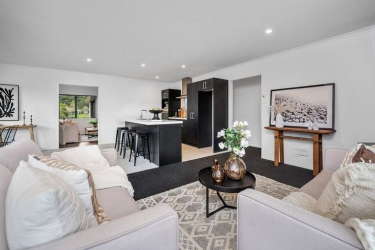 Photo of property in 8 Double Bay Road, Pyes Pa, Tauranga, 3112