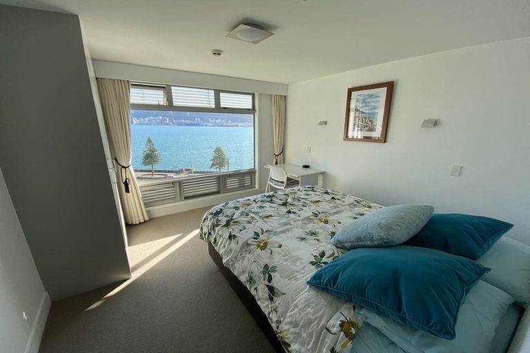 Photo of property in The Capital, 14/370 Oriental Parade, Oriental Bay, Wellington, 6011
