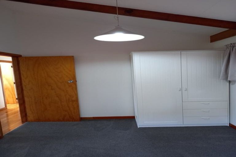 Photo of property in 89 Black Rock Road, Newlands, Wellington, 6037