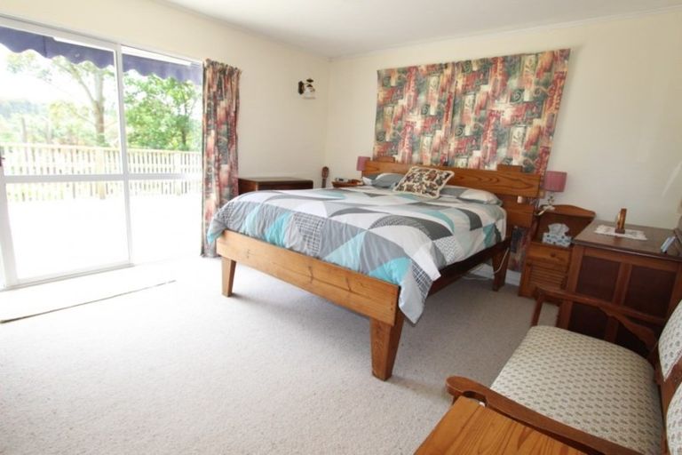 Photo of property in 83 Ridge Road North, Mangatainoka, Pahiatua, 4982