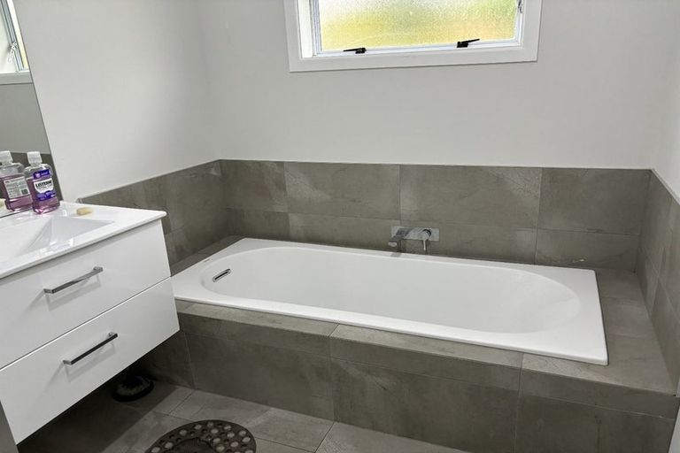 Photo of property in 12 Clifford Street, Morrinsville, 3300