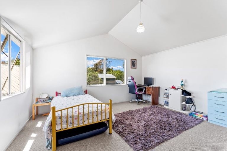 Photo of property in 2/372 Whangaparaoa Road, Stanmore Bay, Whangaparaoa, 0932