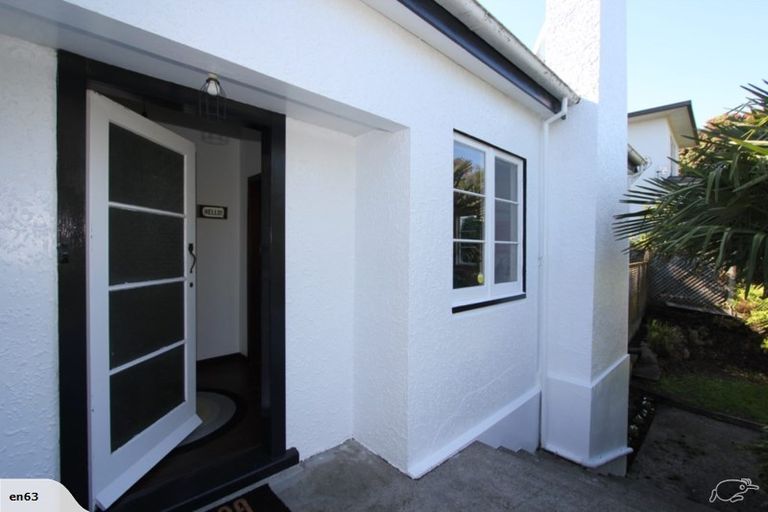 Photo of property in 12a Harvey Road, Bluff Hill, Napier, 4110