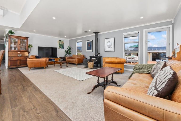 Photo of property in 31 Western Rise, Ohau, Levin, 5570