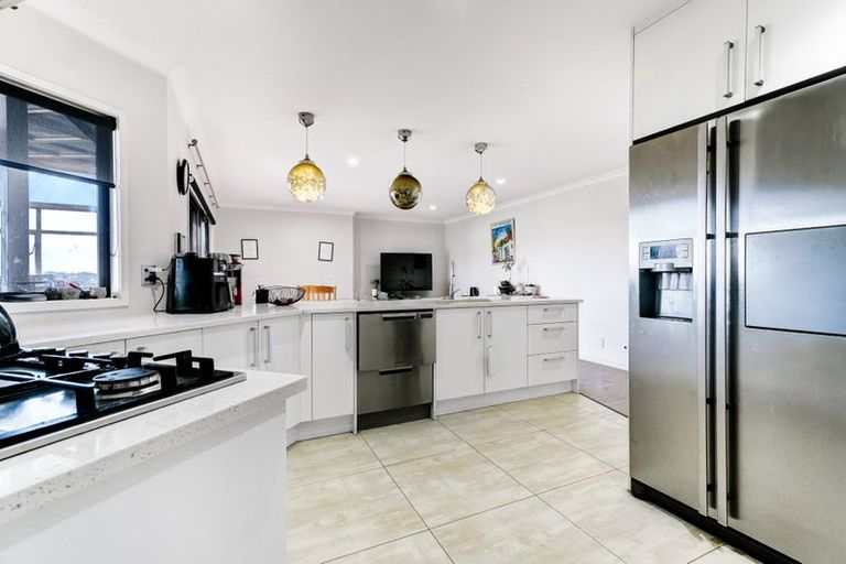 Photo of property in 241 Paremoremo Road, Lucas Heights, Auckland, 0632