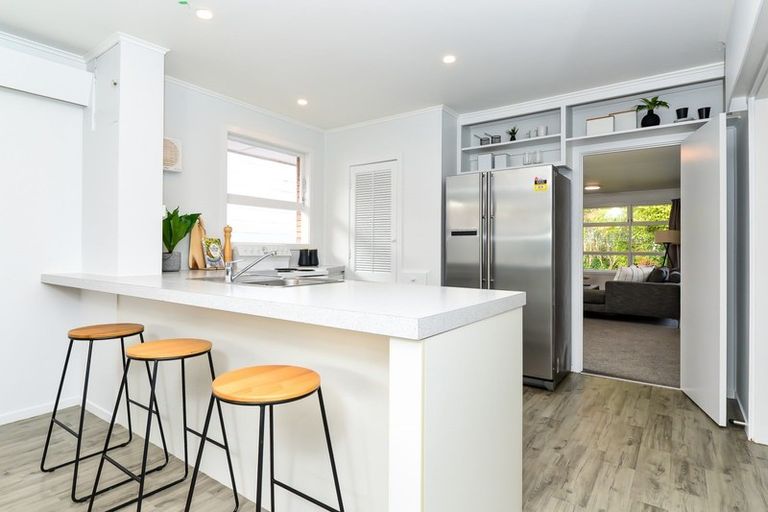 Photo of property in 25 Pulham Crescent, Queenwood, Hamilton, 3210