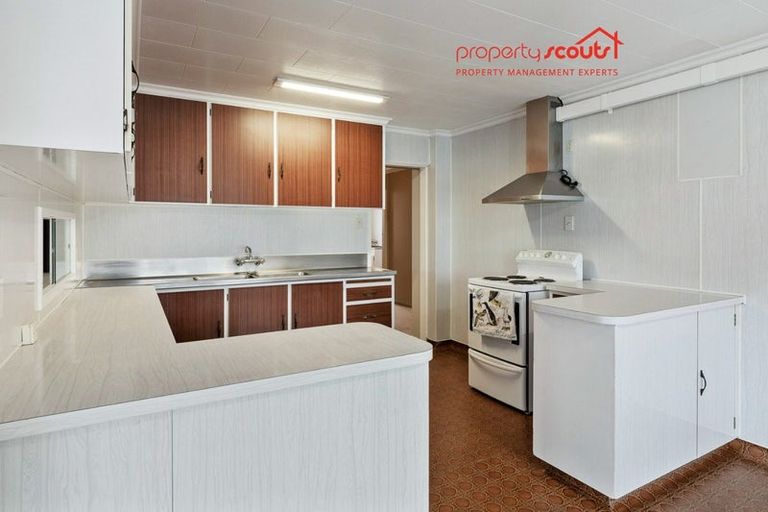 Photo of property in 61 Cracroft Street, Waitara, 4320