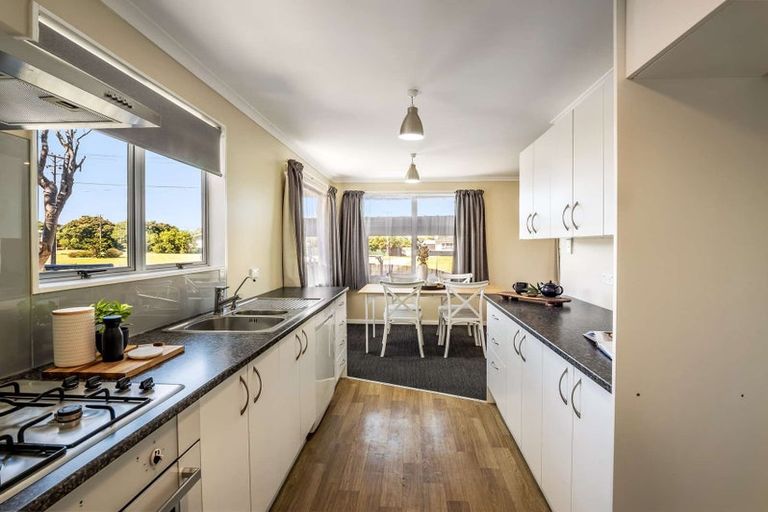 Photo of property in 47 Bamber Street, Castlecliff, Whanganui, 4501