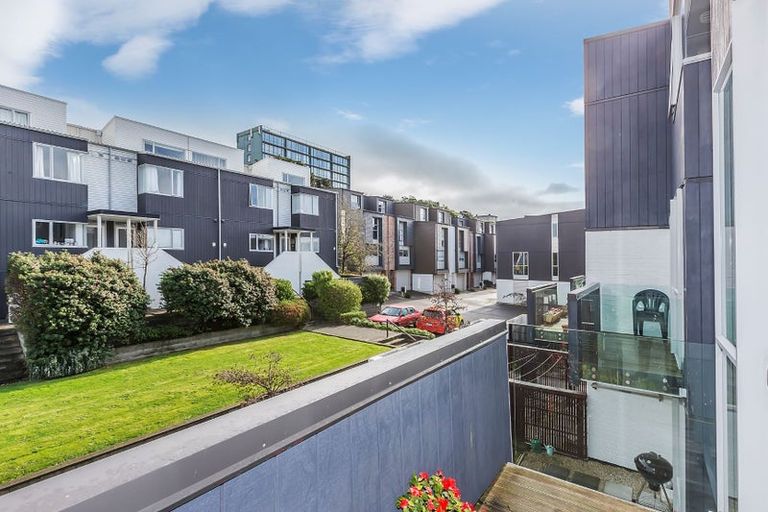 Photo of property in The Altair, 33/120 Rintoul Street, Newtown, Wellington, 6021