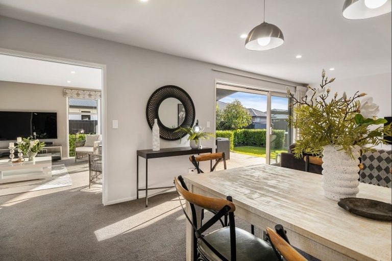 Photo of property in 8 Whincops Road, Halswell, Christchurch, 8025